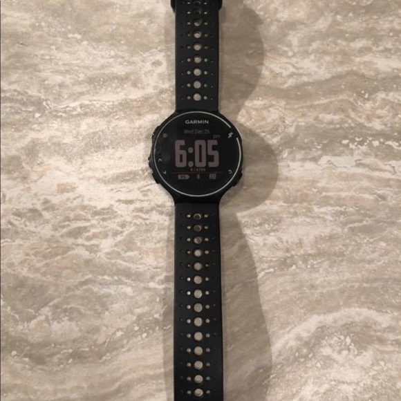 Garmin Forerunner 230 GPS Smart Watch - Picture 4 of 5